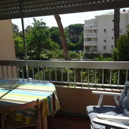 Apartament Appartement Hyeres, 2 Pieces, 4 Personnes - Fr-1-335-80 Hyères